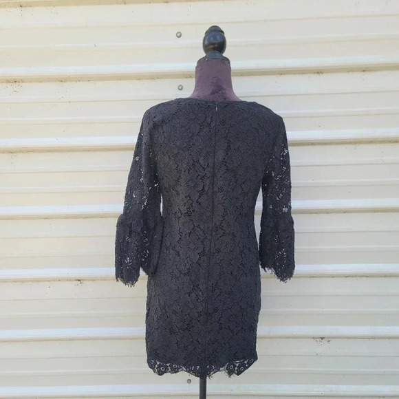 Banana Republic Womenz Black Lace Shift Dress 3/4 Bell Sleeves Mini Petite 4 4P - Picture 7 of 10